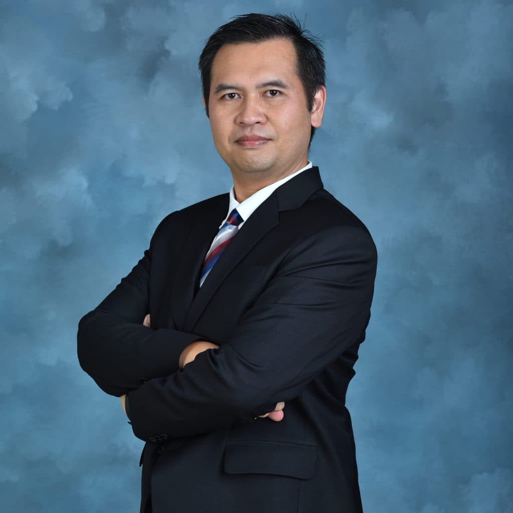 Aphiwat Bualoi — Attorney at Law